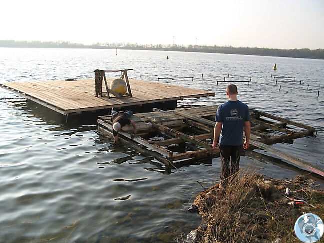 Abbau alter Schwimmponton_13